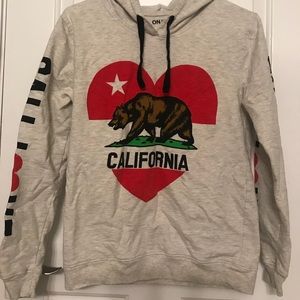 Lightweight Cali hoodie